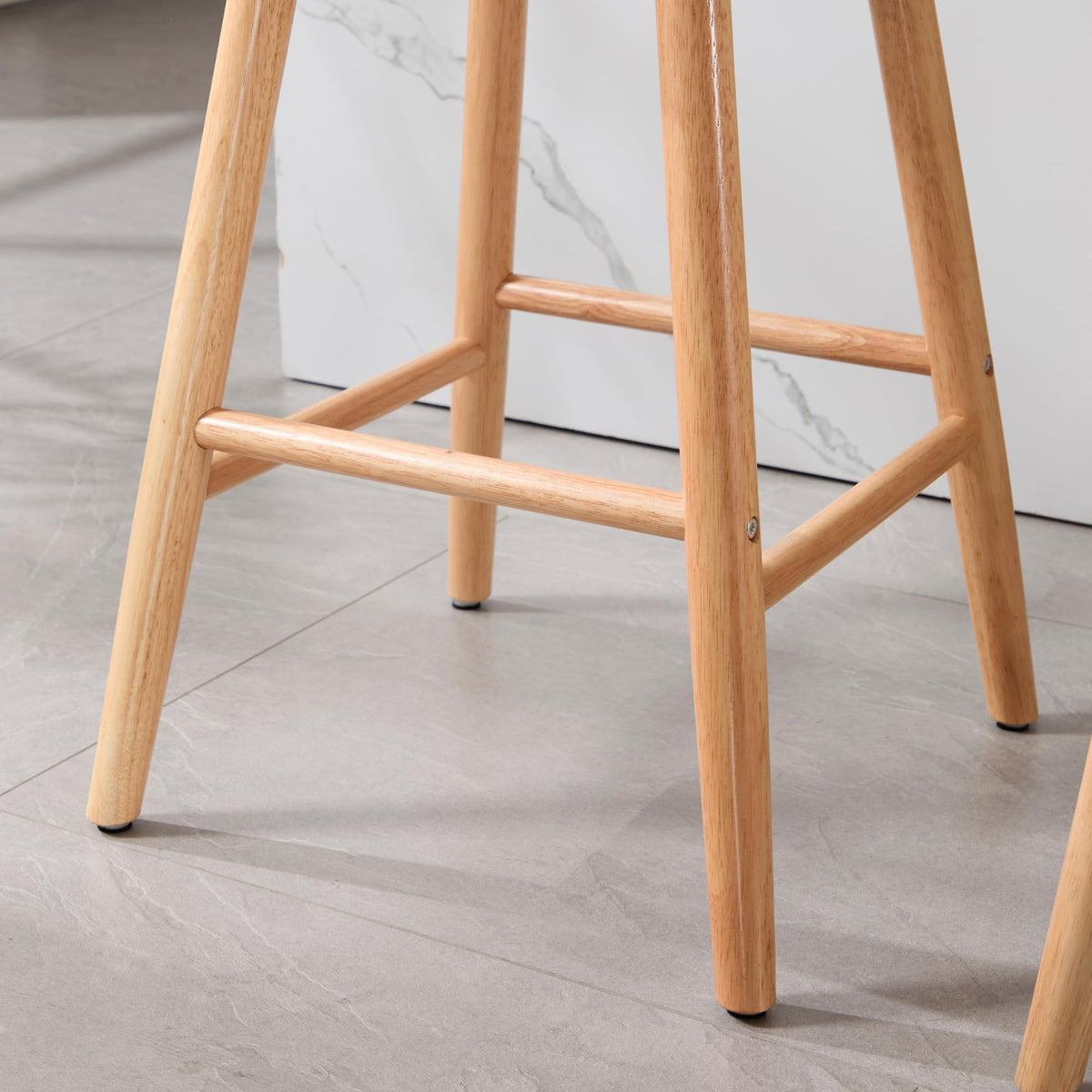 Wyndora™ — Bring Timeless Farmhouse Style & Comfortable Seating to Your Kitchen