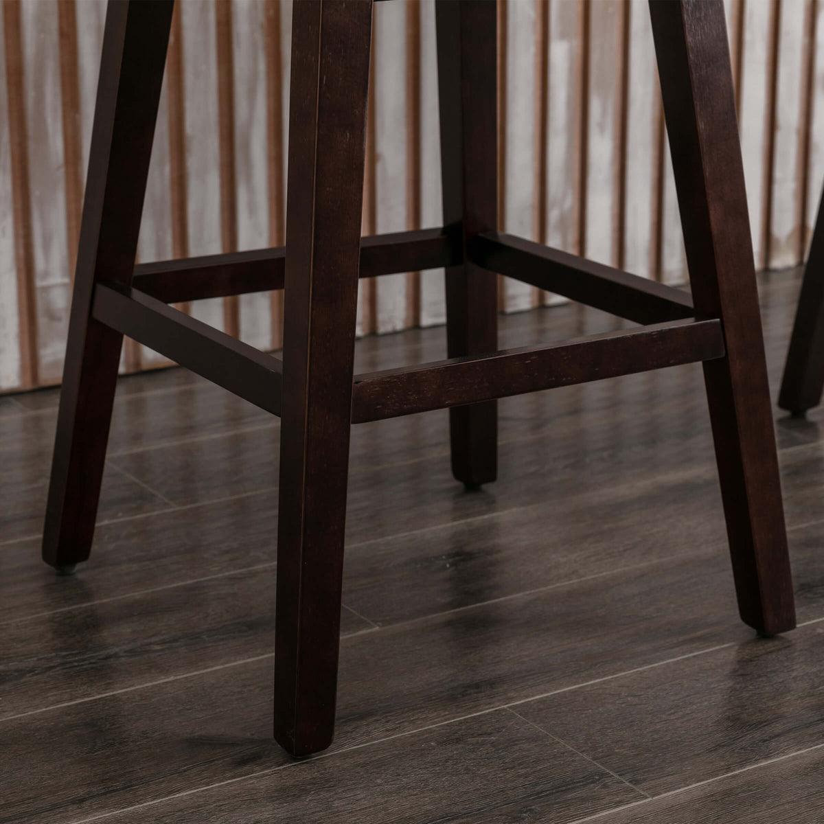 Airelle™ — Add 360° Swivel Comfort & Airy Open-Back Style to Your Kitchen Counter
