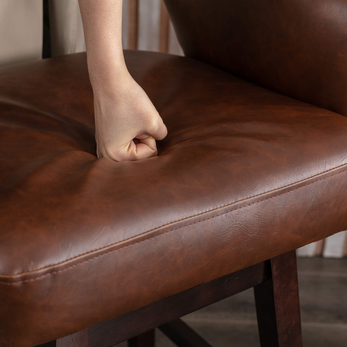 Airelle™ — Add 360° Swivel Comfort & Airy Open-Back Style to Your Kitchen Counter