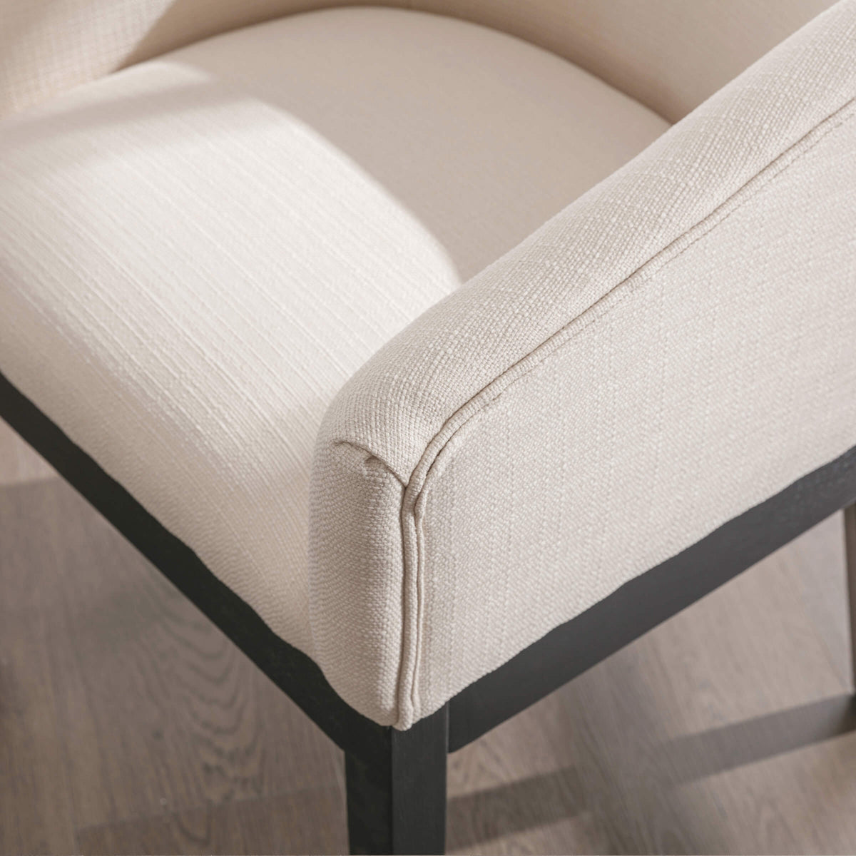 Barrelle™ — Bring Cozy Farmhouse Comfort & Curved Elegance to Your Dining Space