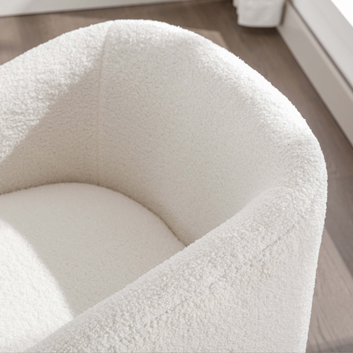 Barrelle™ — Bring Cozy Farmhouse Comfort & Curved Elegance to Your Dining Space